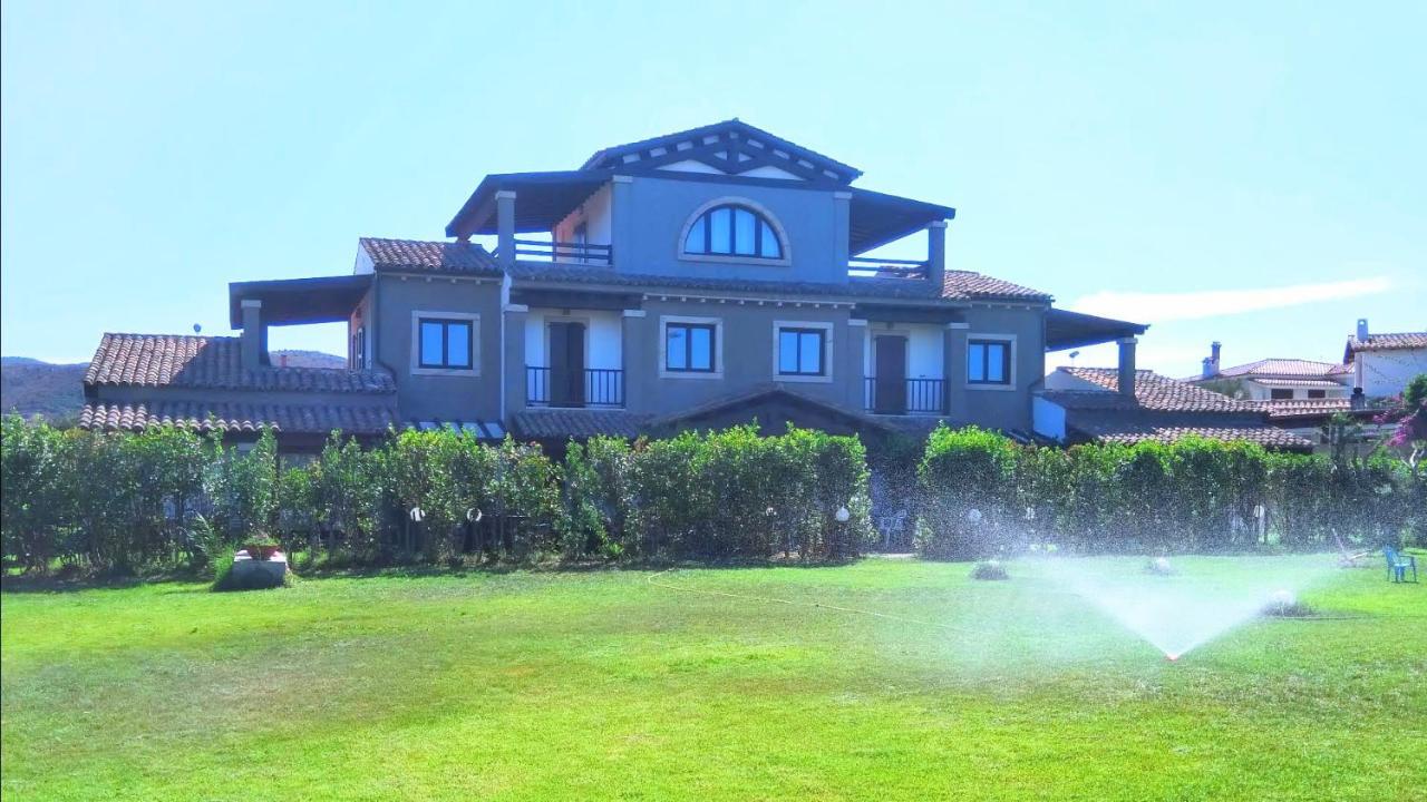 Villa Raffaello ปอร์โตซานเปาโล ภายนอก รูปภาพ
